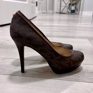 Michael Kors Dark Brown Patterned Heels